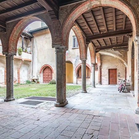 House Of Foscolo - Palazzo Cornazzani - By Host4U Apartment Pavia Bagian luar foto