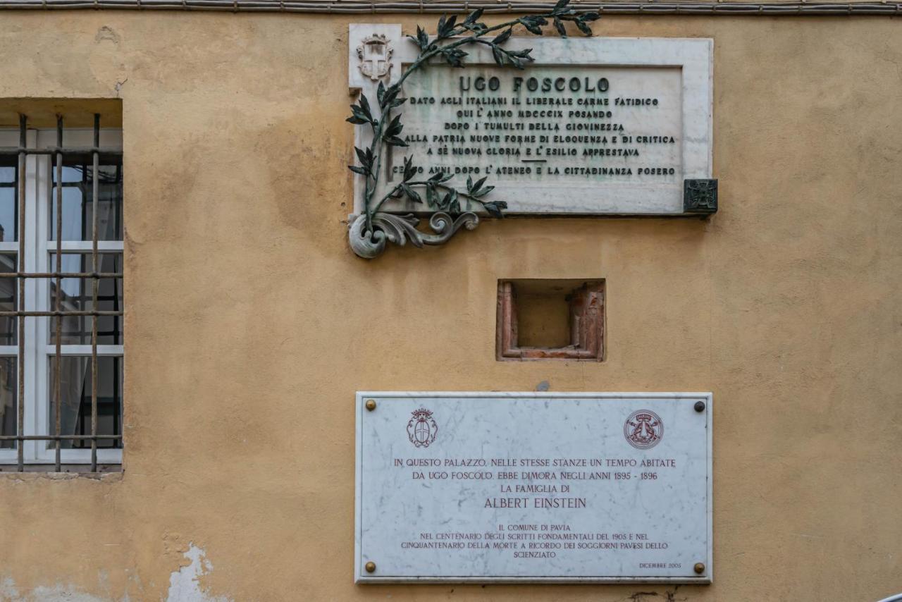 House Of Foscolo - Palazzo Cornazzani - By Host4U Apartment Pavia Bagian luar foto