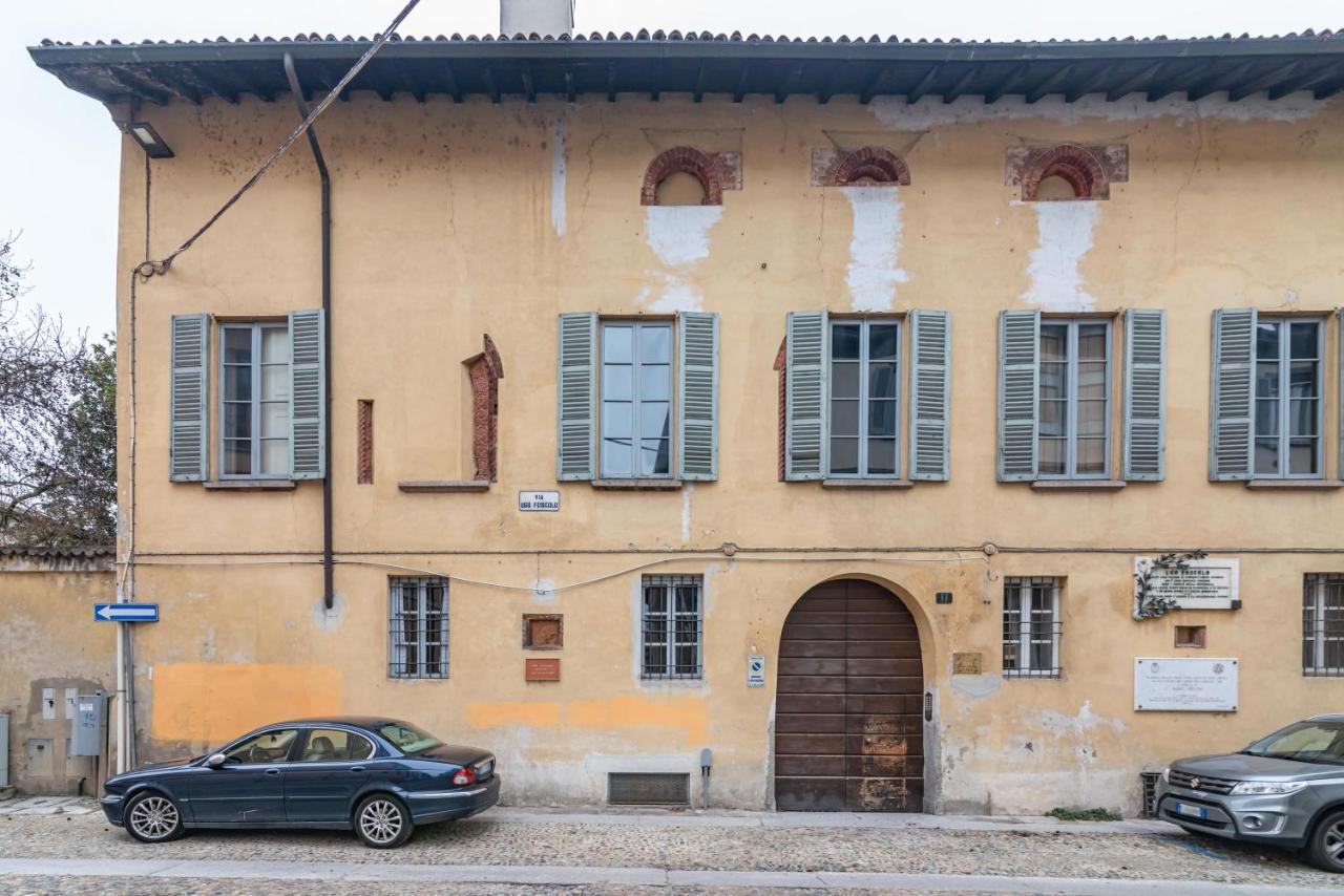 House Of Foscolo - Palazzo Cornazzani - By Host4U Apartment Pavia Bagian luar foto